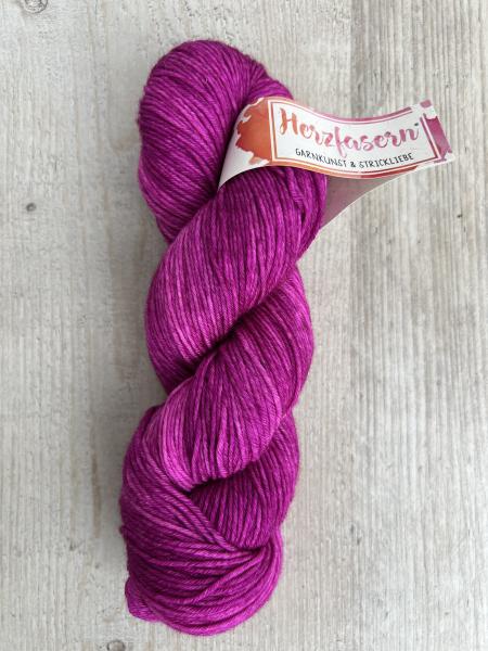 No 12 Rubin Merino 260